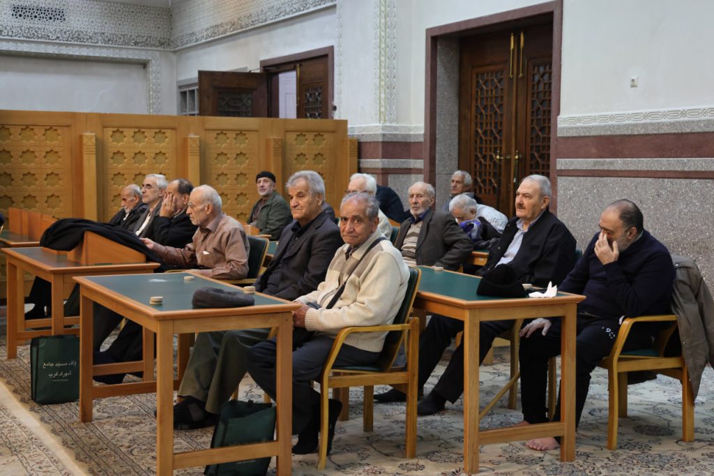 photo_2025-12-12_01-42-59