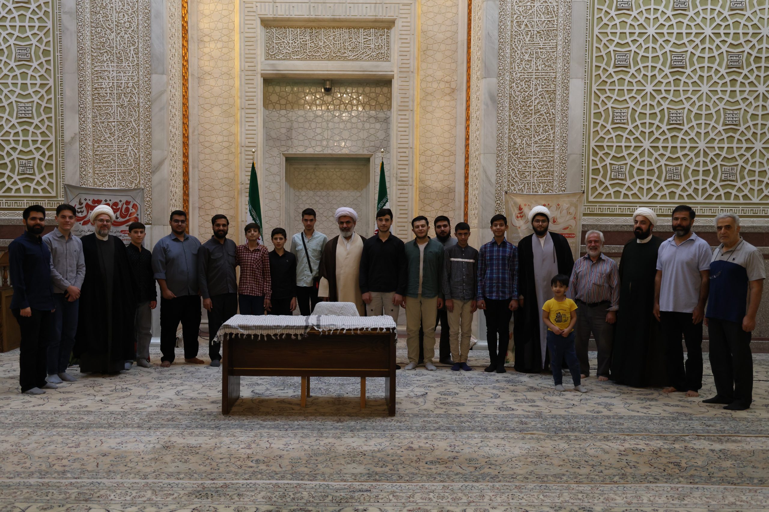 حضور حافظان قرآن کریم سوری در مسجد
