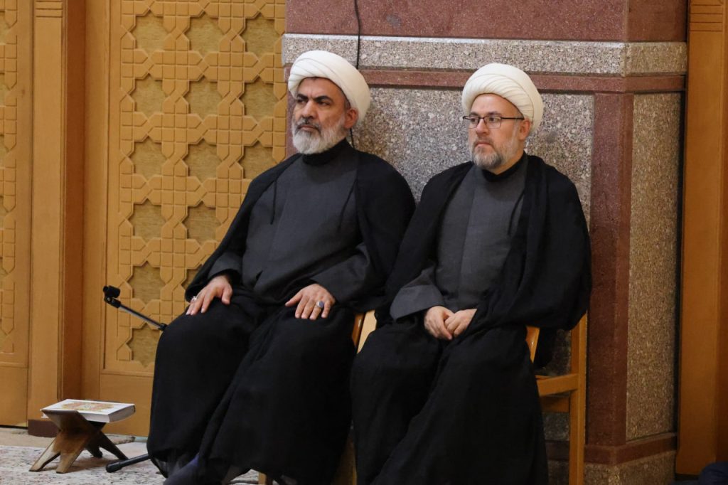 photo_2025-11-23_22-18-42